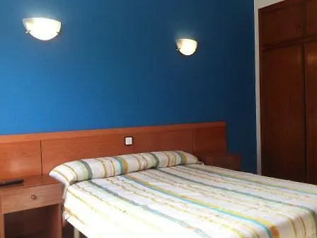 Azcona Hotel *