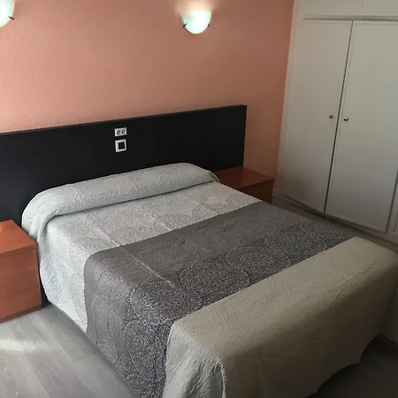 Hotel Azcona
