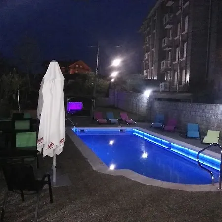 Azcona Hotel