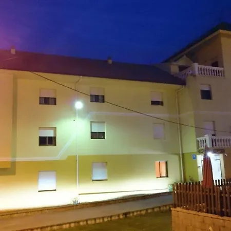 Hotel Azcona