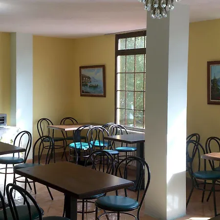 Hotel Azcona *